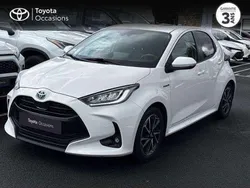 Utilisé 2021 Toyota Yaris Hybrid Design Berline | 17 980 € (Prix juste)
