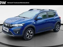 Bleu Utilisé 2024 Dacia Sandero Expression Citadine | 16 900 € (Prix juste)