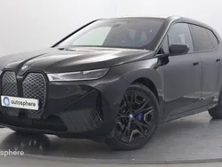Noir Utilisé 2024 BMW iX Sport Line SUV | 73 899 € (Prix juste)