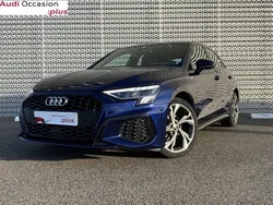Bleu navarre métallisé Utilisé 2022 Audi A3 S-Line | 27 990 € (Prix juste)