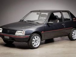 Gris Utilisé 1991 Peugeot 205 GTi Citadine | 9 800 €