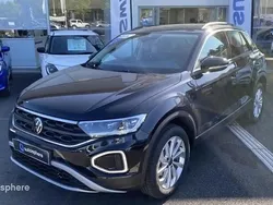 Noir Nouvelle 2024 VW T-Roc Life SUV | 31 799 € (Bon prix)