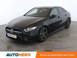 Noir Utilisé 2019 Mercedes A200 AMG line Berline | 25 990 € (Prix juste)
