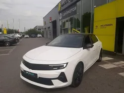 Blanc arktis/toit noir karbon Nouvelle 2024 Opel Astra Ultimate Berline | 24 889 € (Super prix)