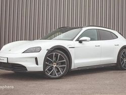 Blanc Utilisé 2024 Porsche Taycan Berline | 125 900 € (Prix cher)
