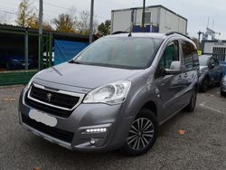 Utilisé 2017 Peugeot Partner Tepee Style Monospace | 9 990 € (Prix cher)