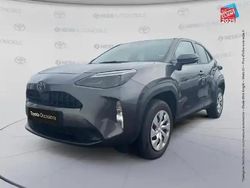 Gris atlas (m) Utilisé 2024 Toyota Yaris Hybrid SUV | 22 999 € (Prix juste)