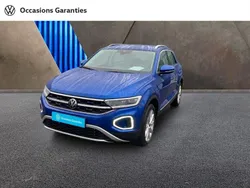 Bleu Utilisé 2024 VW T-Roc Style SUV | 34 490 € (Prix cher)