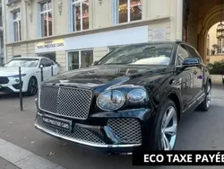 Noir Utilisé 2023 Bentley Bentayga SUV | 239 900 € (Prix juste)