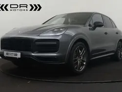 Noir Utilisé 2019 Porsche Cayenne Turbo SUV | 72 995 €