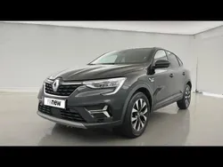 Noir Utilisé 2023 Renault Arkana Evolution SUV | 21 999 € (Prix juste)