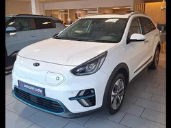 Blanc Utilisé 2022 Kia e-Niro 2 SUV | 20 289 € (Super prix)