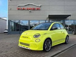 Vert Utilisé 2023 Abarth 500e Scorpionissima Citadine | 29 900 €