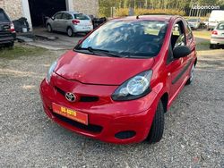 Rouge Utilisé 2010 Toyota Aygo Citadine | 3 990 €