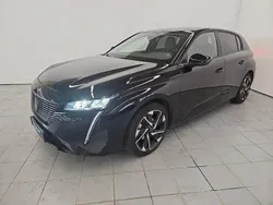 Blanc Utilisé 2023 Peugeot 308 Allure Berline | 22 989 € (Prix juste)