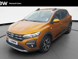 Orange Utilisé 2022 Dacia Sandero Comfort Citadine | 14 990 € (Prix juste)