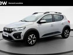 Gris Utilisé 2024 Dacia Sandero Citadine | 14 990 € (Bon prix)
