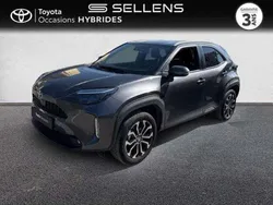 Utilisé 2022 Toyota Yaris Hybrid Design | 23 990 € (Prix juste)