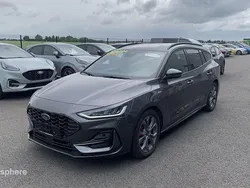 Gris Utilisé 2023 Ford Focus ST-Line X Break | 25 999 € (Prix assez cher)