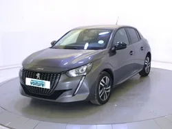 Gris Utilisé 2022 Peugeot 208 Allure Citadine | 14 290 € (Prix juste)