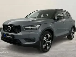 Gris Utilisé 2022 Volvo XC40 R-Design SUV | 27 299 € (Prix juste)