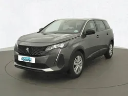 Gris Utilisé 2024 Peugeot 5008 Active Monospace | 31 990 € (Prix juste)