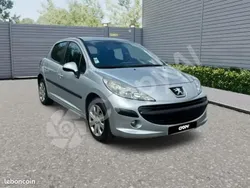 Gris Utilisé 2007 Peugeot 207 Berline | 3 990 € (Prix juste)