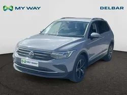 Gris Utilisé 2021 VW Tiguan Active SUV | 29 990 € (Prix juste)