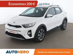Blanc Utilisé 2019 Kia Stonic Active SUV | 13 590 € (Prix juste)