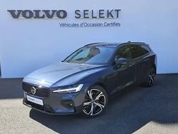 723 bleu denim metallise Utilisé 2024 Volvo V60 Plus Break | 43 900 €