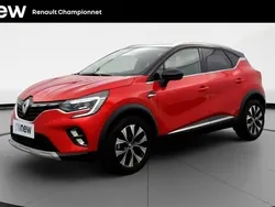 Rouge Utilisé 2024 Renault Captur Techno SUV | 18 990 € (Prix juste)