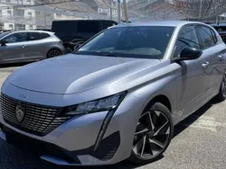 Gris Utilisé 2023 Peugeot 308 Allure Berline | 18 500 € (Super prix)
