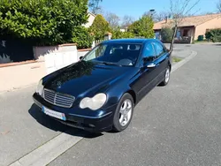 Noir Utilisé 2001 Mercedes C200 Elegance Berline | 2 999 €