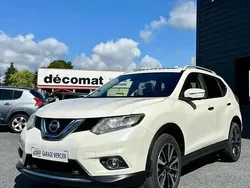Blanc Utilisé 2016 Nissan X-Trail Tekna SUV | 14 490 € (Prix juste)