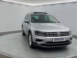 Gris Utilisé 2020 VW Tiguan SUV | 28 440 € (Prix juste)
