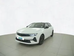 Blanc Utilisé 2023 Opel Astra Berline | 23 990 € (Prix juste)