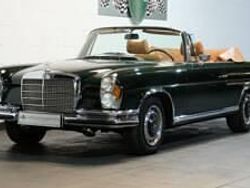 Vert Utilisé 1970 Mercedes 280 SE Cabriolet | 280 000 €