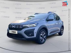 Gris Utilisé 2024 Dacia Sandero Expression Citadine | 15 999 € (Prix juste)