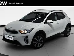 Blanc Utilisé 2022 Kia Stonic Active SUV | 13 990 € (Bon prix)