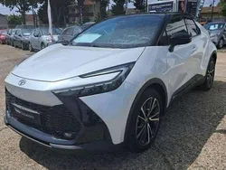 Nouvelle 2024 Toyota C-HR SUV | 39 690 € (Prix juste)