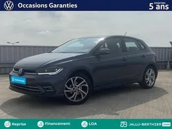 Gris Utilisé 2024 VW Polo Style | 19 990 € (Prix juste)