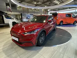 Rouge lucid métallisée premium Utilisé 2022 Ford Mustang Mach-E Extended Range SUV | 36 900 € (Super prix)