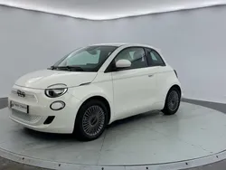Blanc Utilisé 2022 Fiat 500e Citadine | 16 034 € (Prix juste)