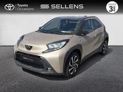 Beige Utilisé 2023 Toyota Aygo Design Citadine | 15 480 € (Prix juste)