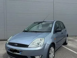 Utilisé 2005 Ford Fiesta Ghia Citadine | 2 790 € (Prix juste)