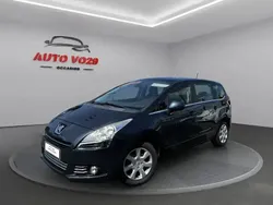 Noir Utilisé 2012 Peugeot 5008 Monospace | 8 490 €