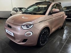 Rouge Occasion 2023 Fiat 500C La Prima Cabriolet | 19 990 € (Prix juste)