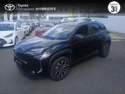 Utilisé 2023 Toyota Yaris Hybrid Design | 24 990 € (Prix juste)