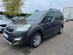 Utilisé 2018 Peugeot Partner Tepee Outdoor Monospace | 10 990 € (Prix juste)