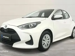 Utilisé 2023 Toyota Yaris Hybrid Berline | 19 499 € (Prix juste)